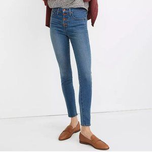 Madewell 10" High-Rise Skinny Jeans in Dewitt Wash: Button-Front